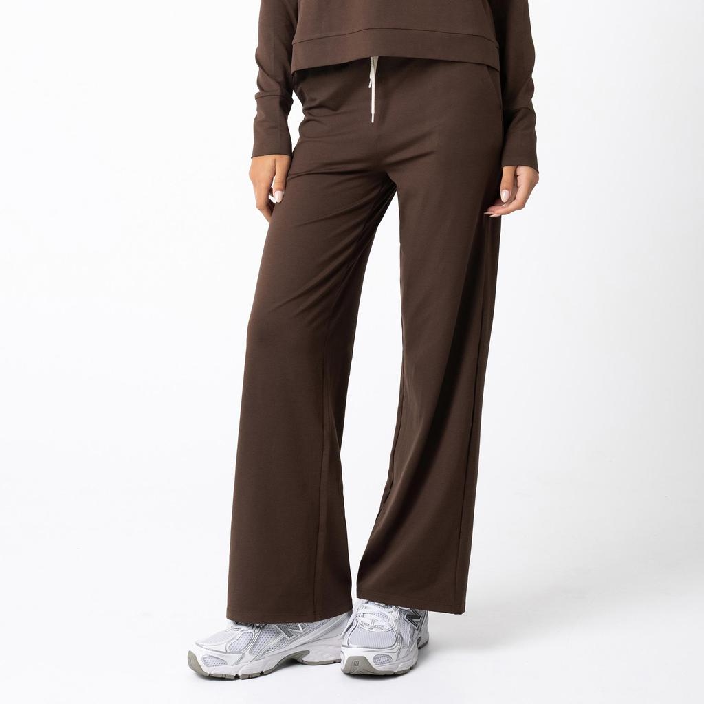 12-Piece European & American Yoga & Fitness Sportswear Set