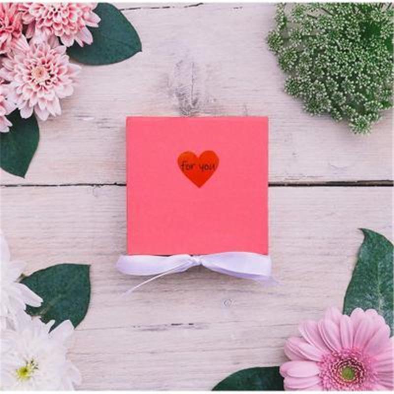 Heart-Shaped Colored Label Stickers: Multi-size, writable, adhesive, blank for classification, marking, or decoration.