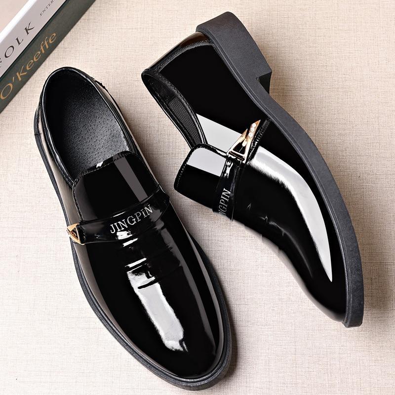 Large size men's patent leather shoes trendy business dress British pointed toe glove men's shoes single shoes