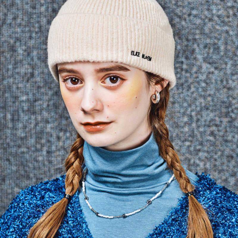 

EVERY FLOWER PASTEL BEIGE BEANIE free