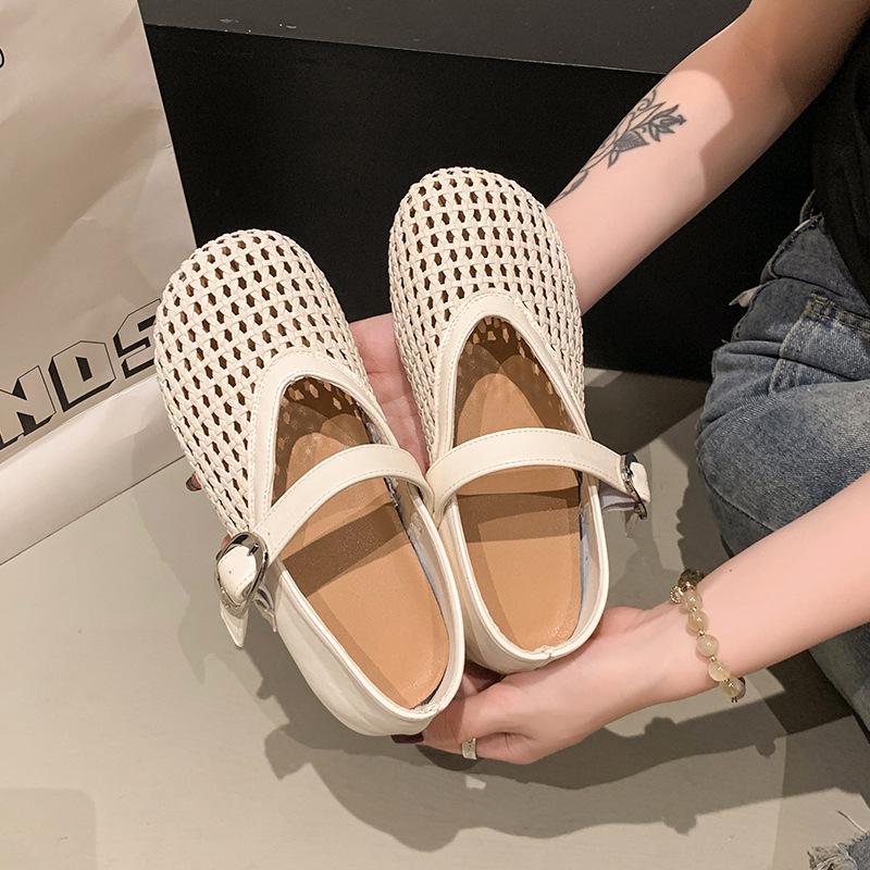 Hollow Fishing Net Crocheted One-word Strap Single Shoes Women's 2025 New Round Head Flat Ballet Shoes Woven Mary Jane