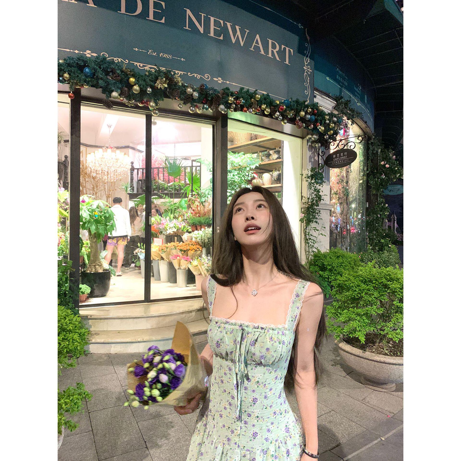 Green Floral Spaghetti Strap Square Neck Dress, Women s Summer 2026 Travel Photo Shoot, Tea Break French Style. Small