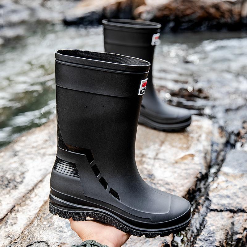 Medium tube closed rain shoes men's non-slip waterproof shoes new fashion outdoor platform water boots thermal rubber shoes men's fashion