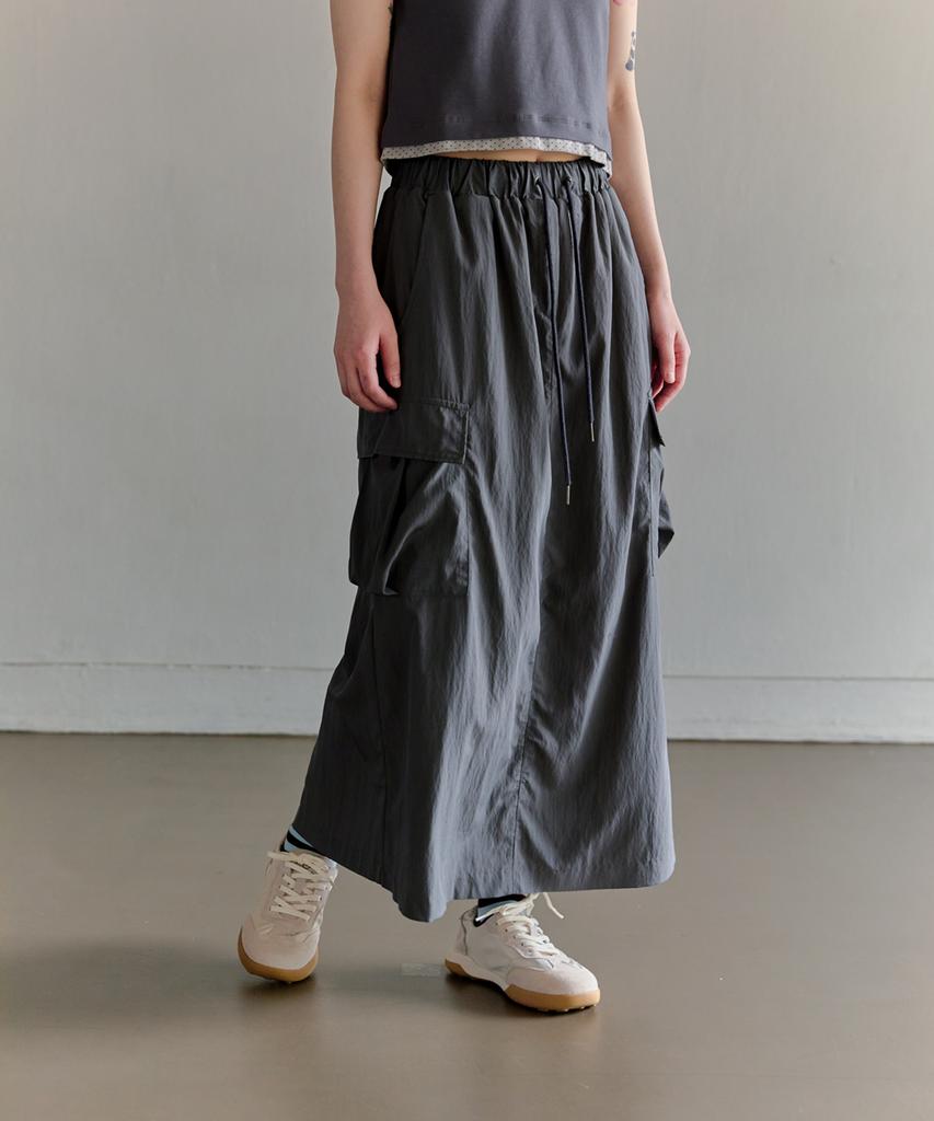 Peulleoti Tape Point Cargo Skirt (Charcoal)