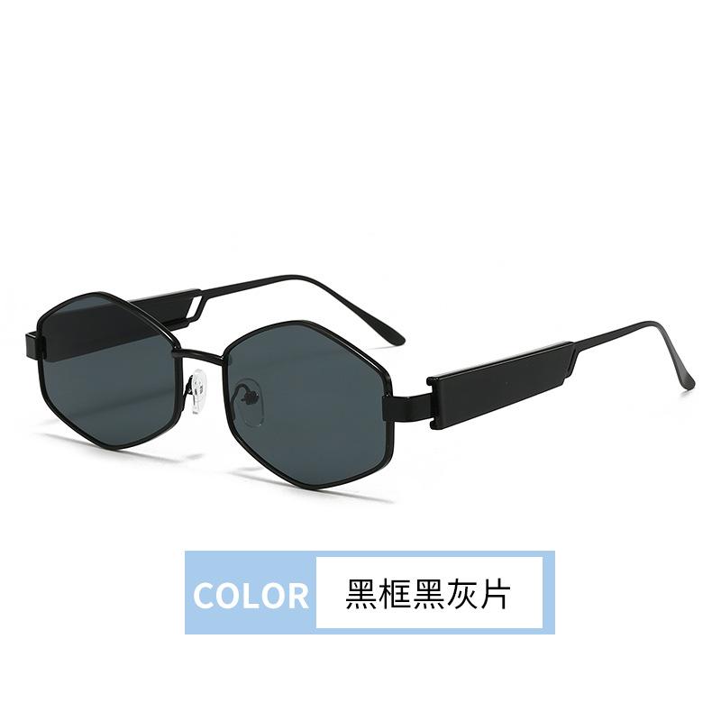

Retro Cat-Eye Latest Shaped Sunglasses Stylish Square Shaped Small Frame Women Glasses Sun Shading Sun Protection Glasses UV 400 Protection Eyewear 1PC