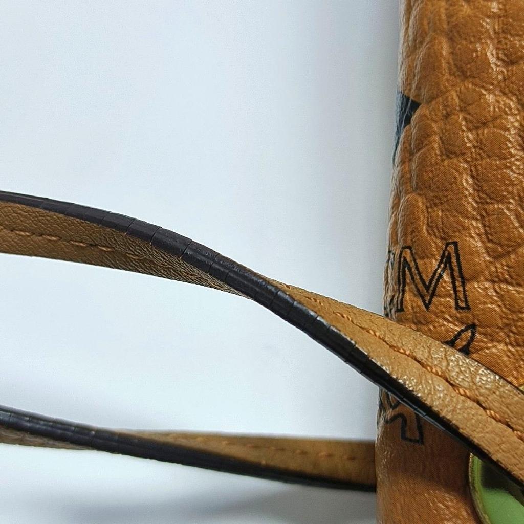 [Gebraucht] Liz Klassische Monogramm Wende-Tragetasche Große Kapazität Einkaufs-Schultertasche Leinwand und Leder Handtasche Mittel - Akzeptabel #11D7NRF