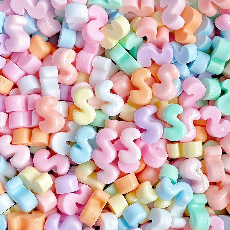 

20 шт. Мини-буквы Смешанные смоляные аксессуары Abcd Английская буква Наклейки Сделай сам Крем-клей Чехол для телефона Заколка для волос Декоративные принадлежности