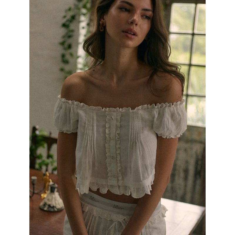Linai Chronicle Mitr Niche First Love White Lace Wooden Ear Patchwork Pleat off-Shoulder Shirts Top