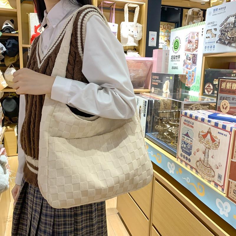 Cotton Tote Bag For Women With Zipper Closure And Inner Phone Pocket For Daily Use