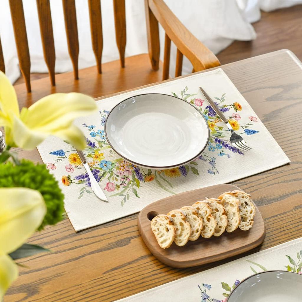Bloom Flowers Tulip Spring Placemats Set of 4, 12x18 Inch Seasonal Table Mats for Party Kitchen Dining Decoration