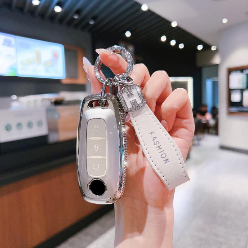 Nissan Kicks Key Case: Luxury Edition with Rhinestone Buckle - Fits 25 Models, Men's and Women's High-Grade Car Key Bag with Special Lanyard.