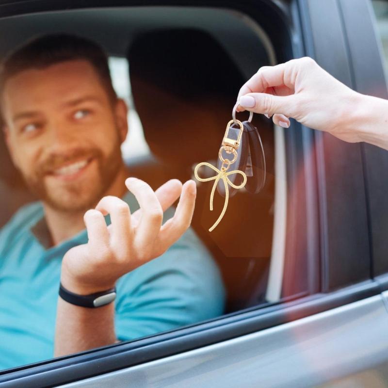 Fashion Bowknot Keyholders Lovely Bows Keychain Metal Keyrings Creative Bag Charm Handbag Charm for Women Girls