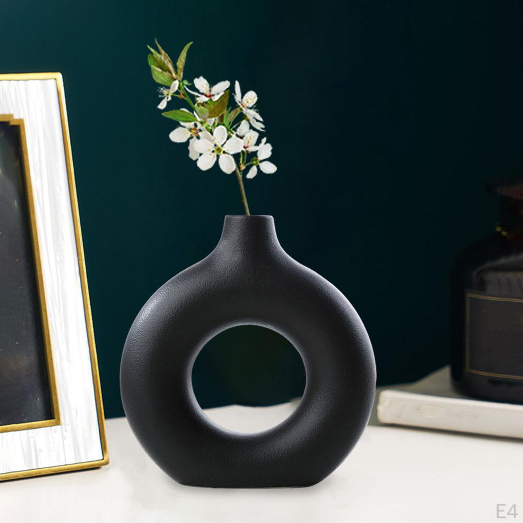 Ceramic Vase Nordic Round Hollow Circular Donuts Floral Flower Pot for Desktop Bedroom Tabletop Home