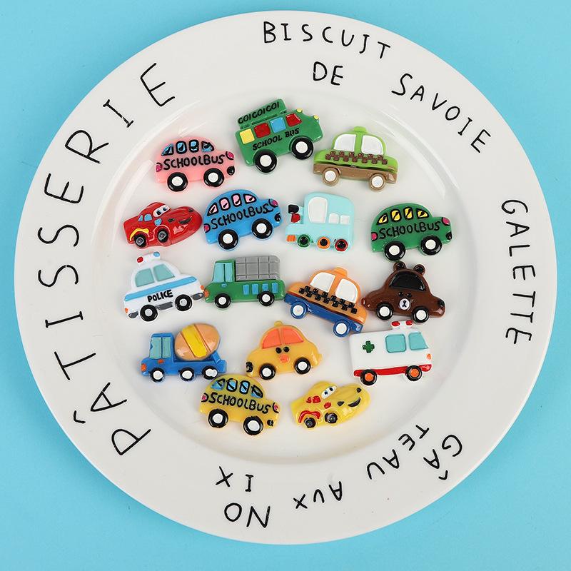 Simulation Cars 3 Cream Glue Phone Case Resin DIY Storage & Stationery Box with Refrigerator Stickers.