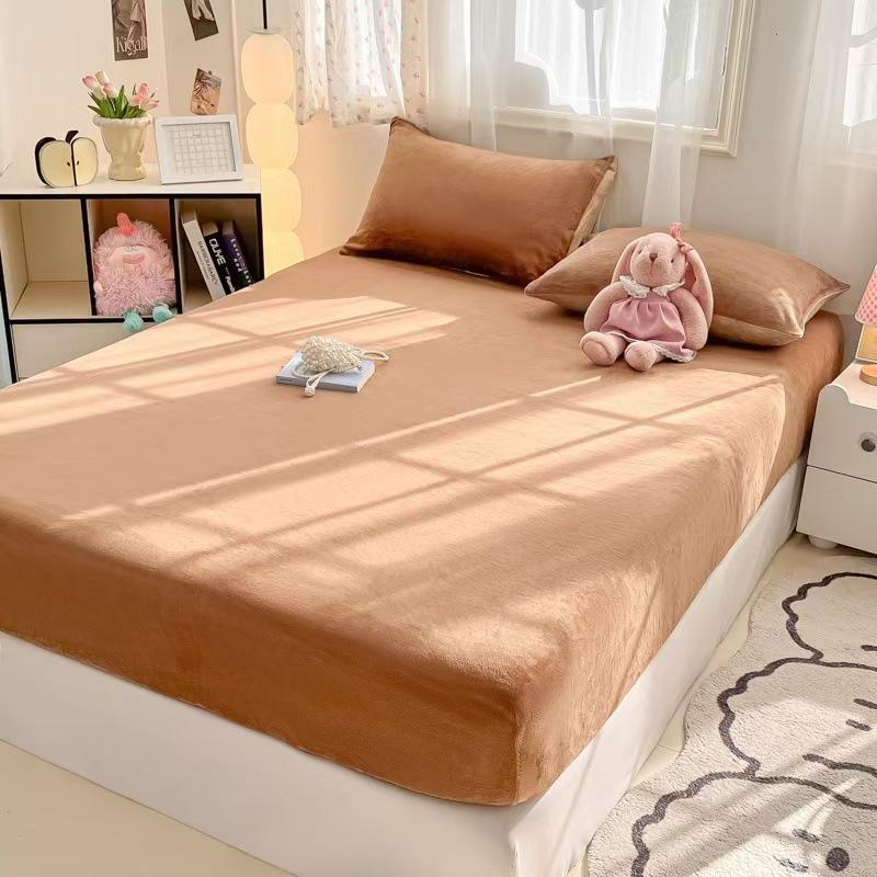 Pure Color Milk Velvet Winter Bedspread - Plush, Thick, Single Bed Sheet
