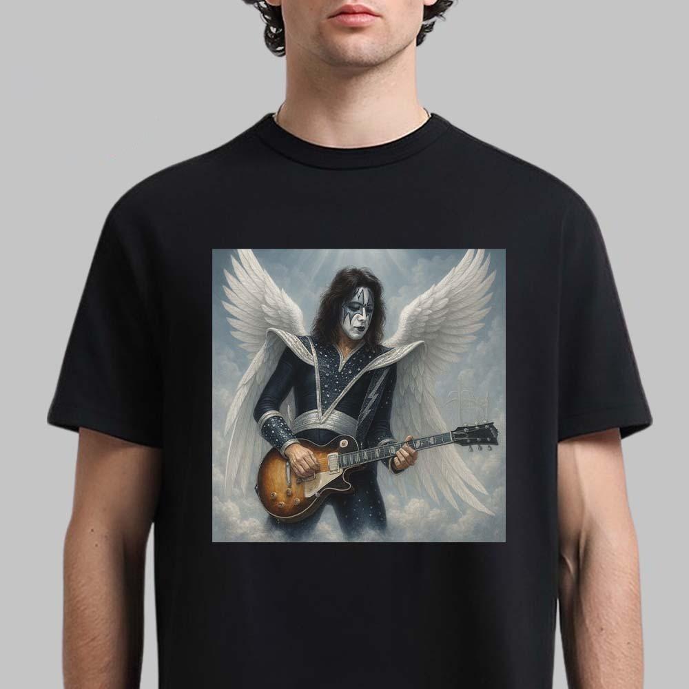 

Ace Frehley RIP To A Legend 1951-2025 T-Shirt S