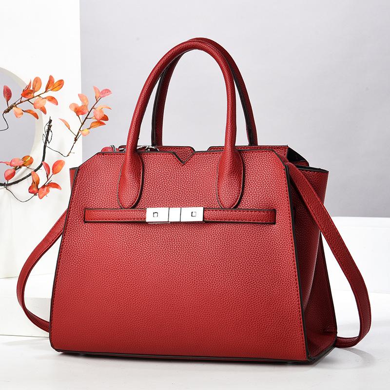 [Classic Women's Bag]  New Fashion Light Luxury Women's Bag Large Capacity Belt Portable Shoulder Bag