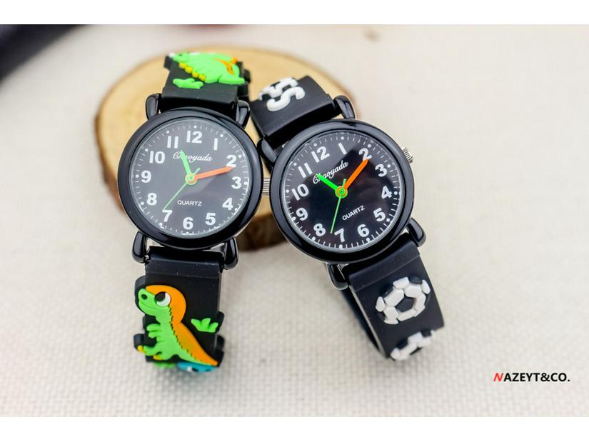 Dziecięcy Kreskówkowy Zegarek Kwarcowy 3D - Motywy: Piłka nożna, Samolot, Koparka, Dinozaur