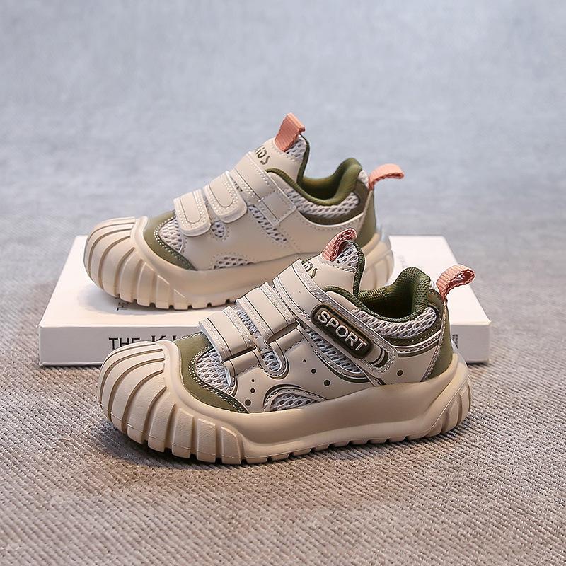 

Girls mesh sneakers 2025 summer new soft-soled breathable children s shoes Girls student running dad shoes 31 армия зеленый