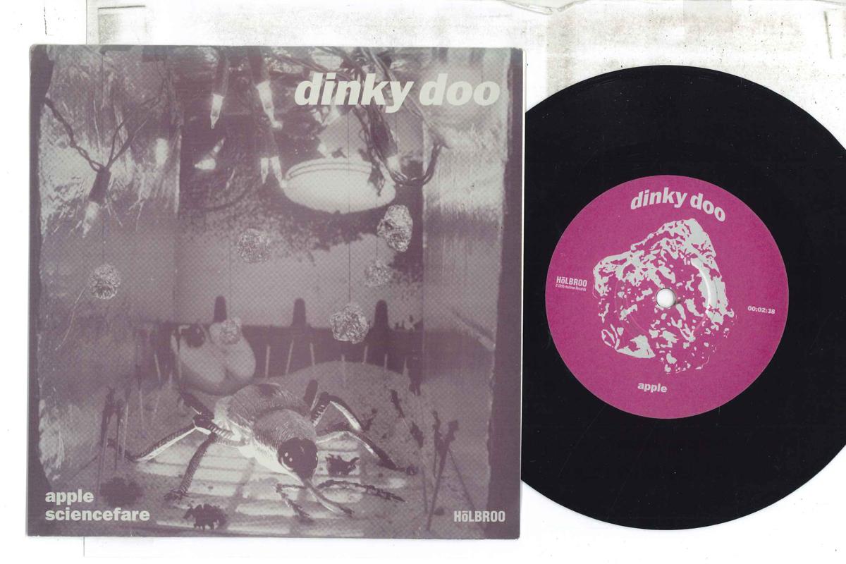 

7inch Record DINKY DOO Apple Sciencefare NONE HOLBROO 1995 US Rock Used