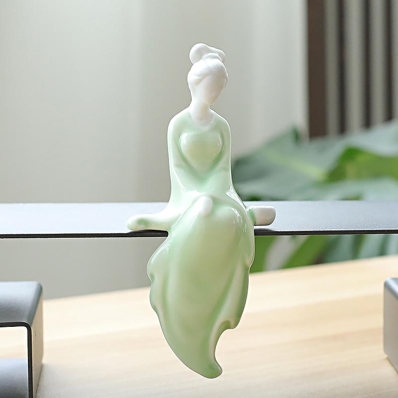 1Pcs  Ornament Teahouse Beauty Ornament Ceramic Crafts Tea Pet Leisure Maid