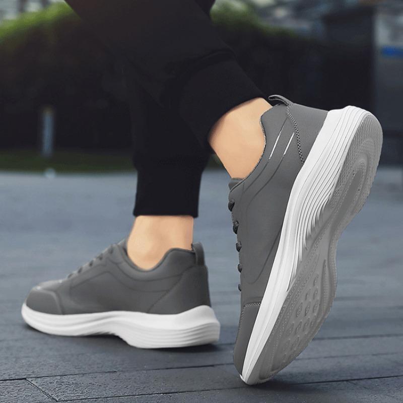 Fashion New Men Running Shoes Winter Warm Male Sneakers Anti-slip Breathable Men's Walking Shoes Lace Up Soft Casual Shoes Lightweight