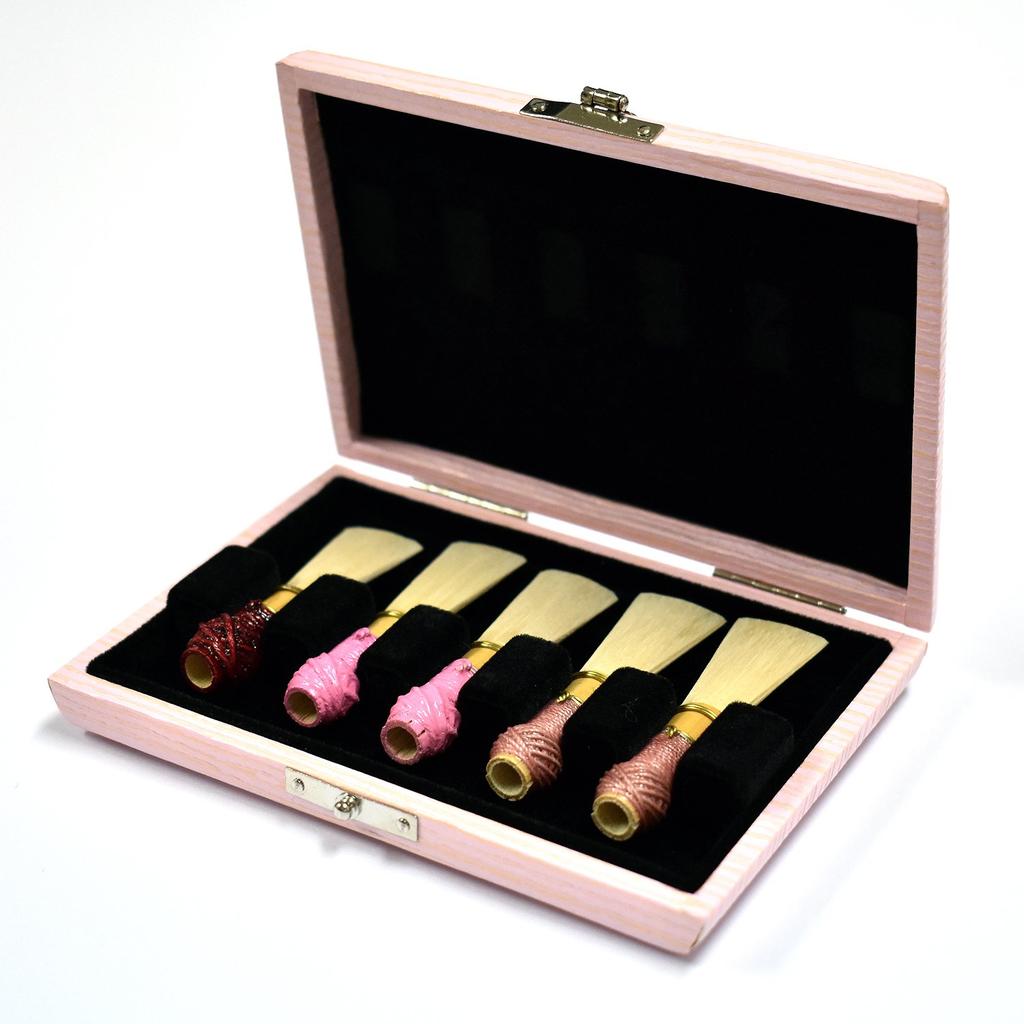 Vivace Bassoon Reed Case 5 Pink FG-5 (for reeds) Color