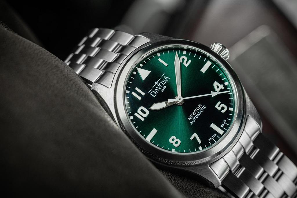 Davosa IWAWP Newton Pilot Auto Automatic Watch with Power Silver Reserve, 161.530.70, Men's,