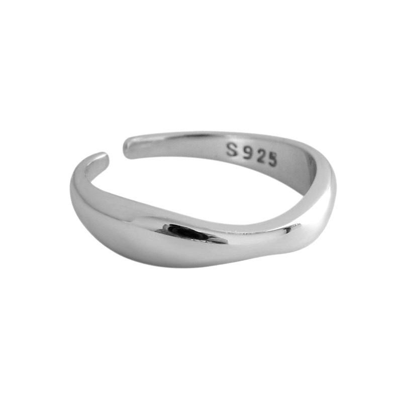 

Корейський ретро набір кілець у чорно-білу клітинку: Жіночий Модний Комплект з Шести Предметів, Простий та Елегантний Дизайн. Adjustable Open