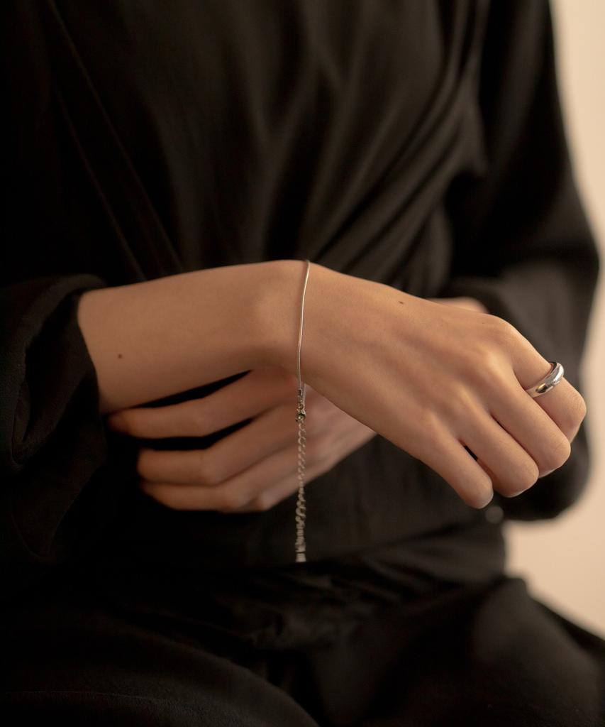 Novice Tokyo Simple Narrow Bracelet / Silver