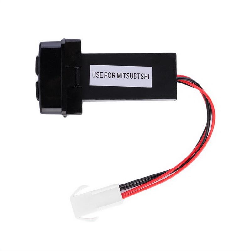 Dual USB Car Charger for Mitsubishi Pajero 04-11 & ASX 13-16, 35x17mm