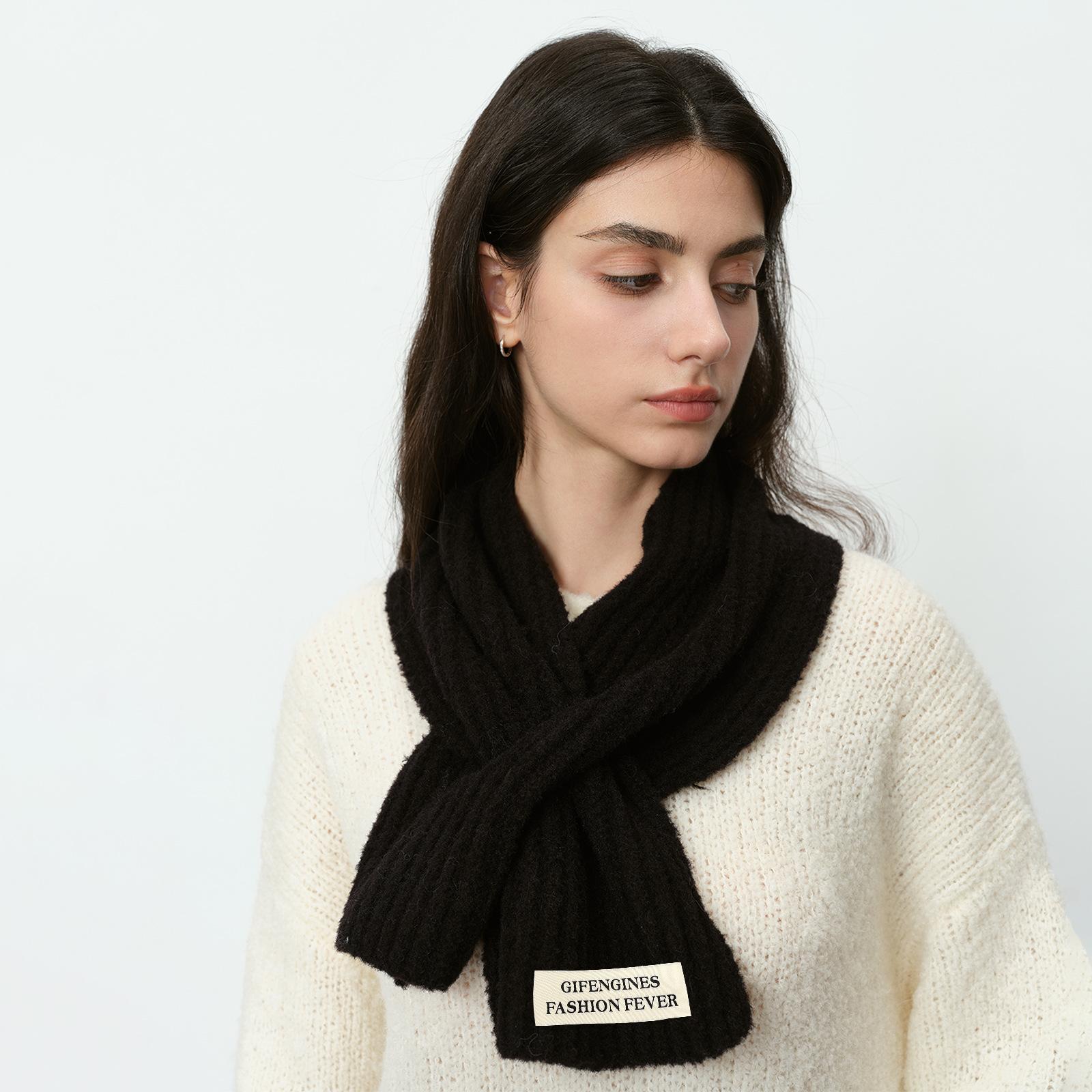 

Новый осенне-зимний дизайнерский шарф, милый и универсальный, теплый, вязаный шарф высокого класса, маленький шарф для женщин чёрный