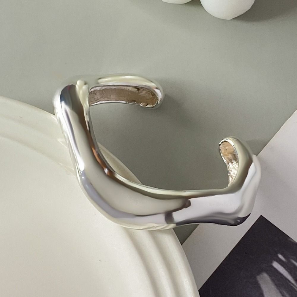 White Silver Pearl Bracelet Wire Drawing Exaggerated Bracelet Fashion Silver Metal Bracelet  Women