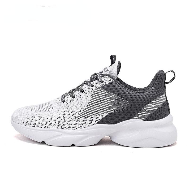 Fashion Men's Summer Mockagins Black Multi Functional Casual Shoes Mesh Breathable Running Shoes Lightweight Sports Shoes Men's Tennis