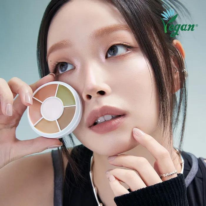 

Дизайн мультипалетки (+Дизайн двойной кисти в комплекте) AT.01 Basic