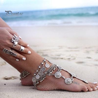 Czeska damska bransoletka na kostkę Vintage styl etniczny Hollow wzór Okrągły metalowy wisiorek Regulowany hipoalergiczny łańcuszek plażowy Bransoletka na kostkę Biżuteria na stopy