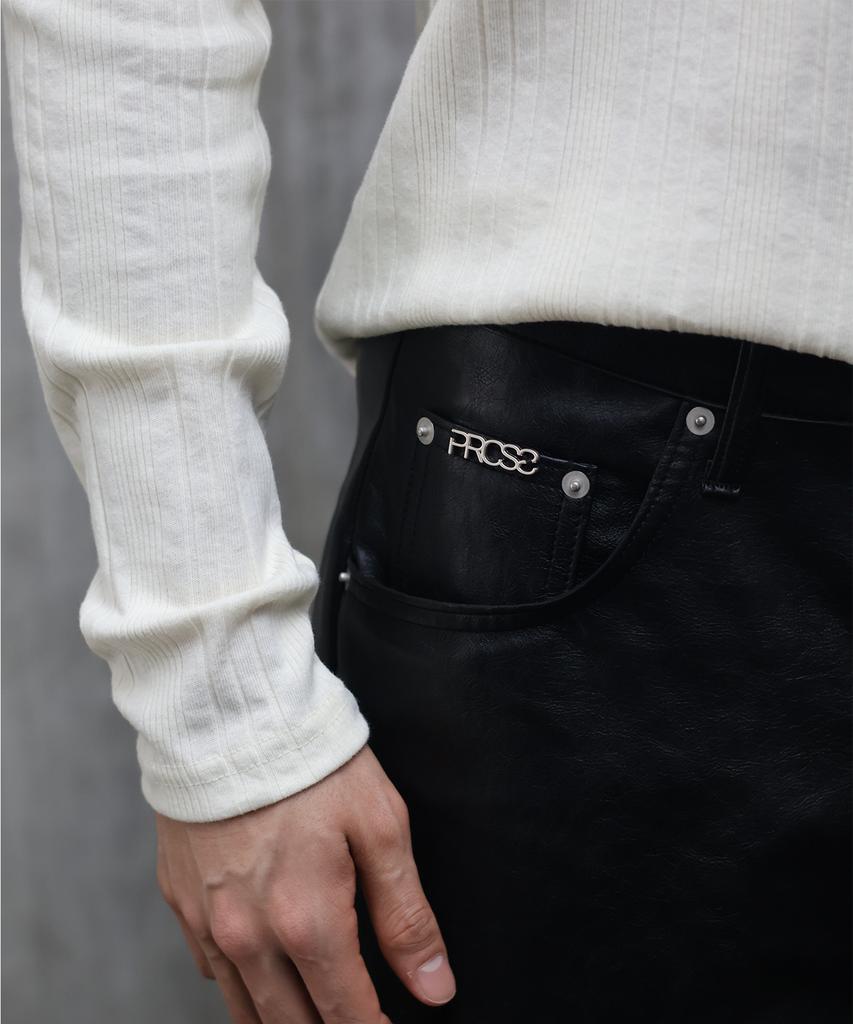 Peuloseseu Airy Henley - Cream