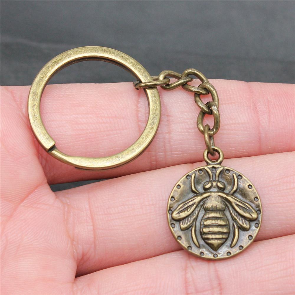 Bee Butterfly Garden Insect Keychain for Friends Hot Sale Modern Bridesmaid Gift Dainty Daily Use Accessory