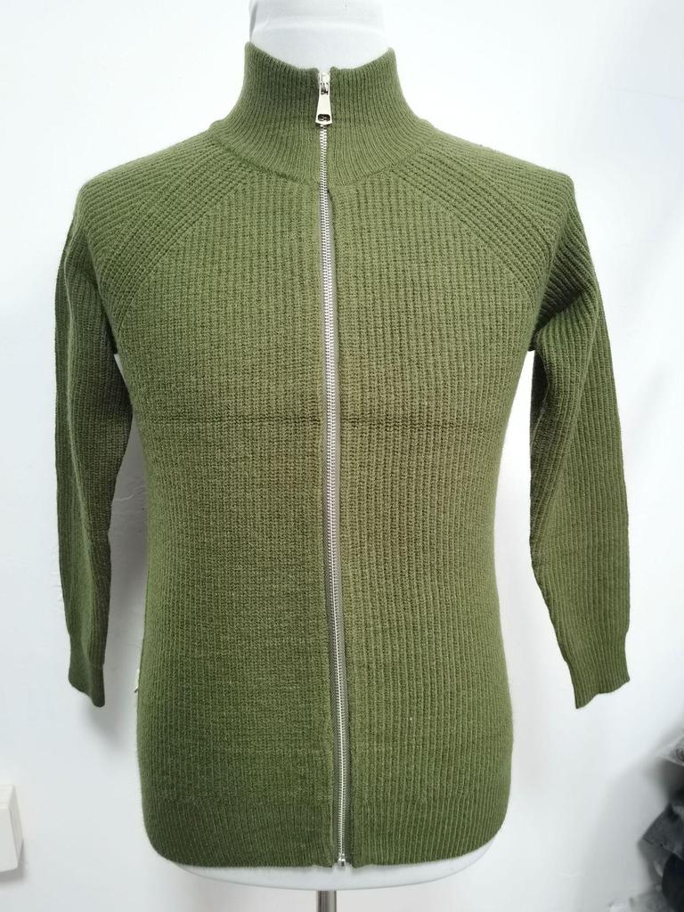 Men's Autumn Winter Korean Slim Fit Thick Knitwear Cardigan Jacket with Long Sleeves and Zipper