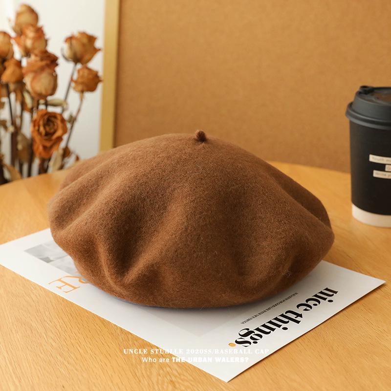 Women's Artistic Retro Wool Beret - Solid Color Autumn/Winter Hat