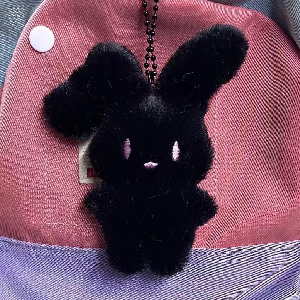 Resin Flocking Cute Three ,dimensional Keychain Pendant Car Key Chain Pendant Bag Pendant