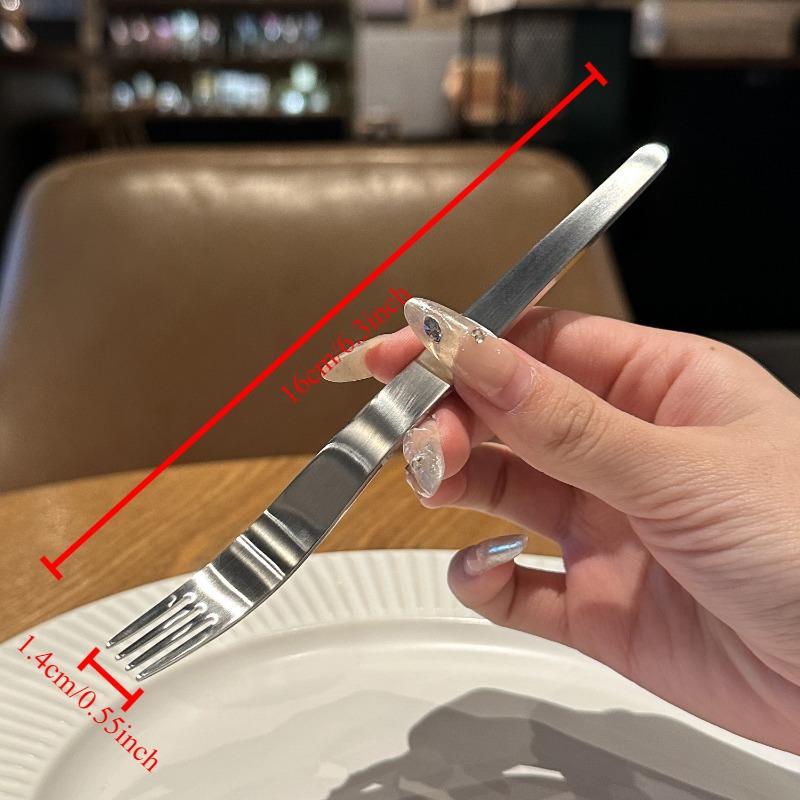1/2ST Fruktgaffel Kreativt Rostfritt Stål Ins Vind Bordsredskap Salladsgaffel Premium Känsla Långt Handtag Hushållsprodukter