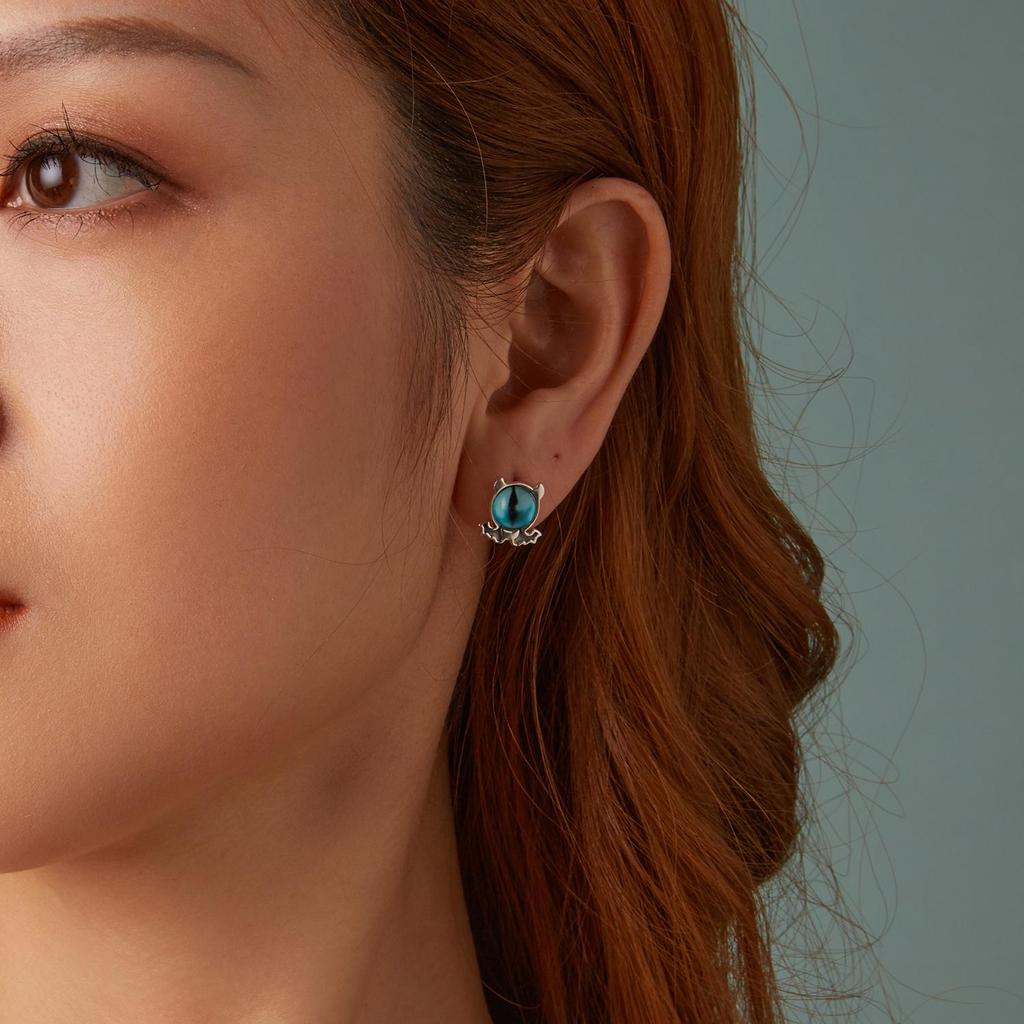 Vintage Sex Demon Eyes Stud Earring S925 Sterling Silver Oxidized Halloween Earrings