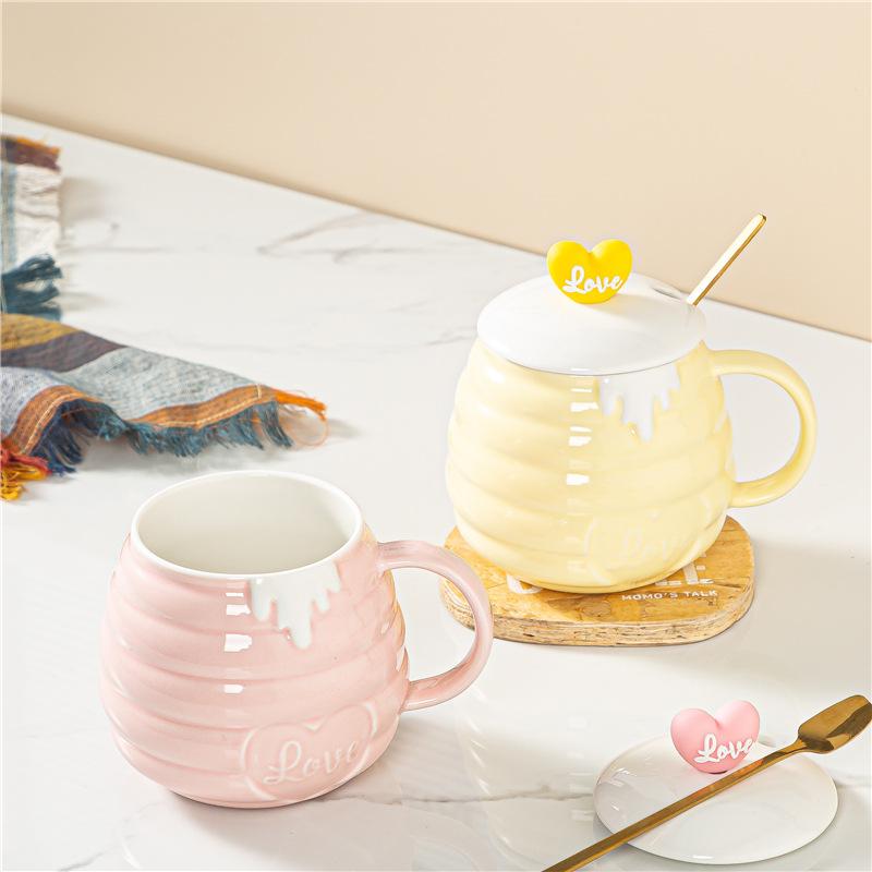 Cute Little Bee Ceramic Mug with Lid Spoon Coffee Cup Student Children Breakfast Milk Drinking Cup