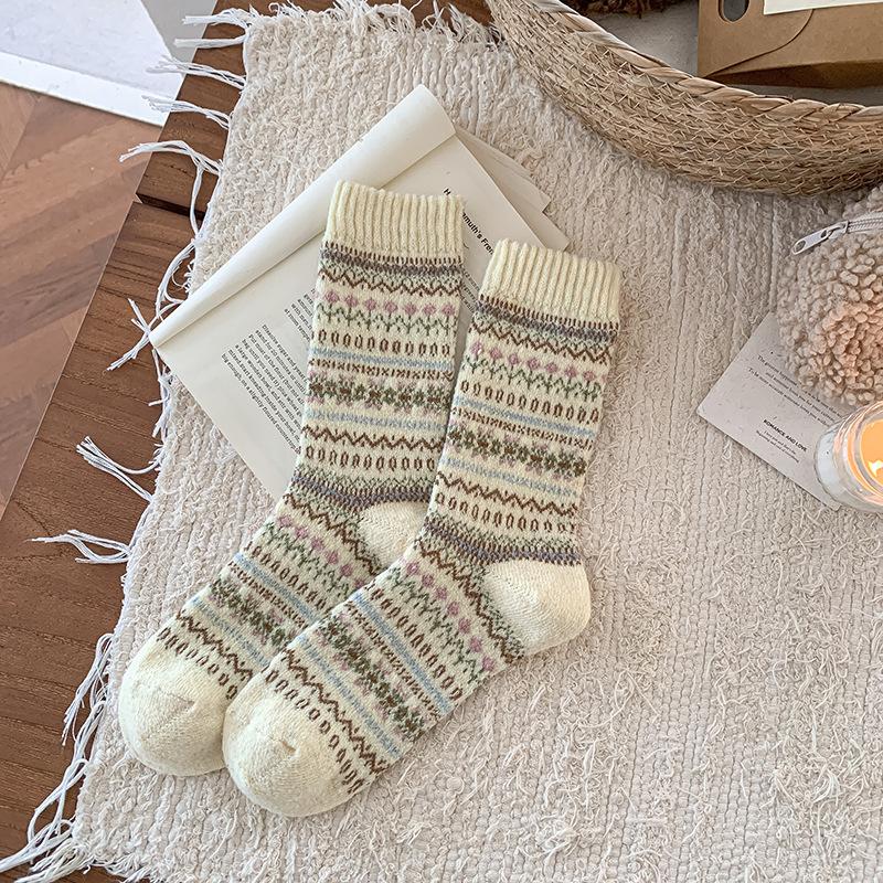 Fell Island Wool Children's Mid-length Autumn-winter Waterproof Padded Thick and Warm Winter Girls' Long Socks