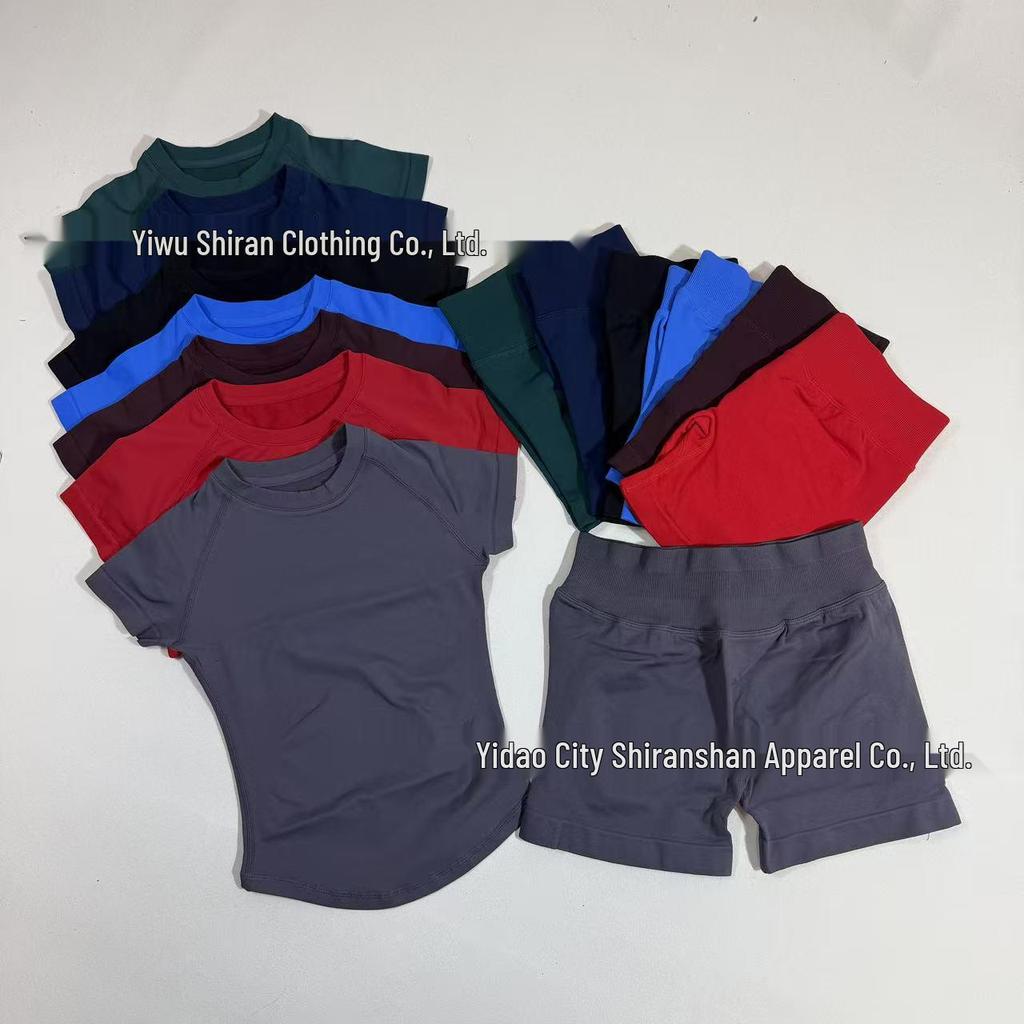 Damen nahtloses kurzärmeliges Sportset mit hoher Elastizität und atmungsaktivem schweißableitendem T-Shirt