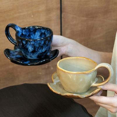 Nápojové nádobí – Kávové a čajové soupravy