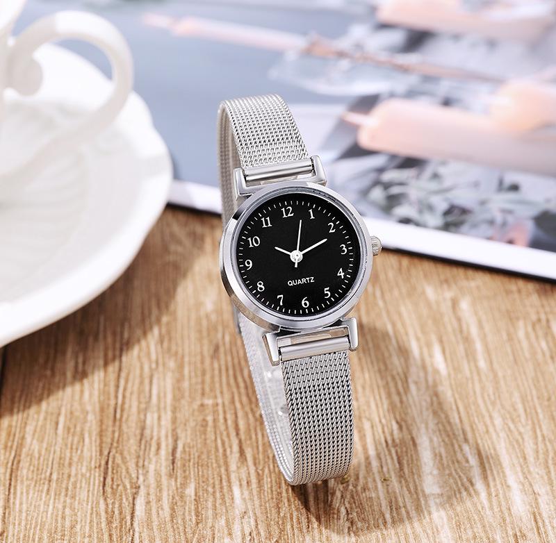 Women's Casual Digital Quartz Student Watch with Mesh Band