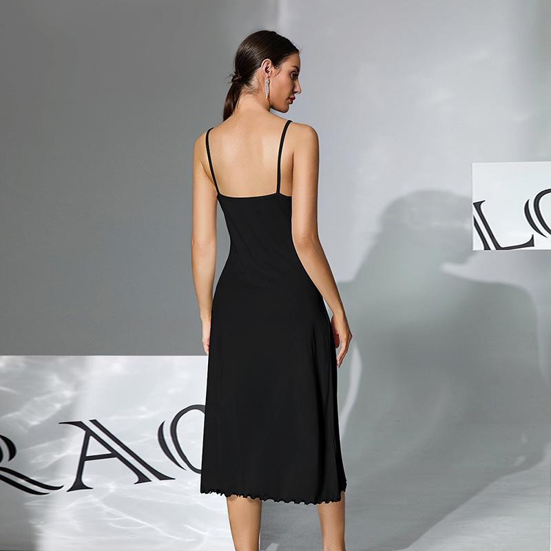 Einfarbiges Milchseiden-Nachthemd Schwarz/Weiß Rückenfrei Pflegeleicht Damen-Loungewear 930 Klassische pflegeleichte Nachtwäsche für den täglichen Gebrauch