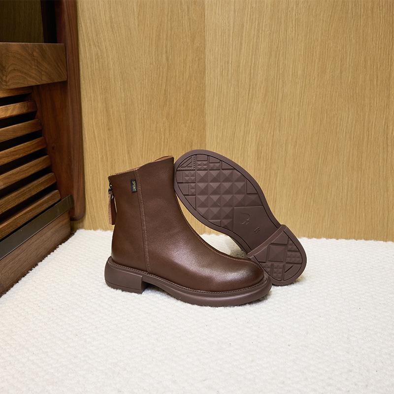 2025 Autumn New Leather Martin Boots Women's Korean Version Rear Zipper Women's Leather Boots One-pedal Platform Casual Shoes